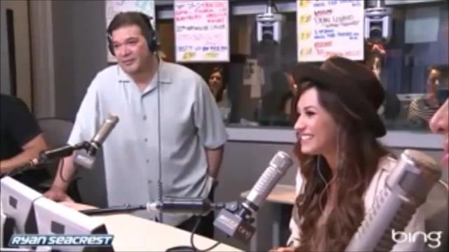 Demi Lovato\'s Interview with Ryan Seacrest -Skyscraper premier [Full] 3065 - Demilu Interview with Ryan Seacrest -Skyscraper premier Part oo6