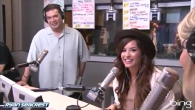 Demi Lovato\'s Interview with Ryan Seacrest -Skyscraper premier [Full] 3124 - Demilu Interview with Ryan Seacrest -Skyscraper premier Part oo6