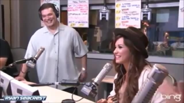 Demi Lovato\'s Interview with Ryan Seacrest -Skyscraper premier [Full] 3129 - Demilu Interview with Ryan Seacrest -Skyscraper premier Part oo6