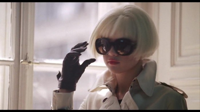 Selena Gomez & The Scene - Round & Round 114