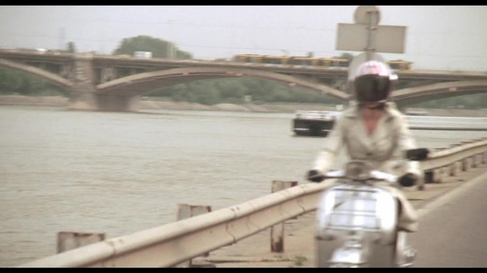 Selena Gomez & The Scene - Round & Round 137