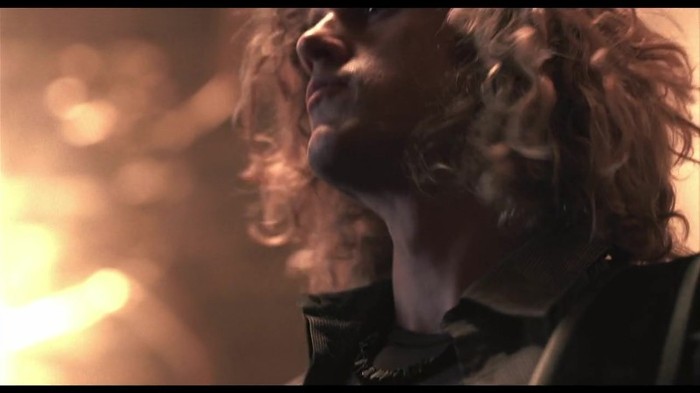 Selena Gomez & The Scene - Round & Round 201