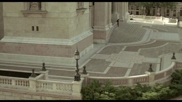 Selena Gomez & The Scene - Round & Round 215