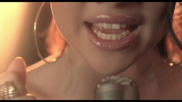 Selena Gomez & The Scene - Round & Round 339