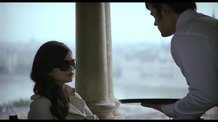 Selena Gomez & The Scene - Round & Round 340