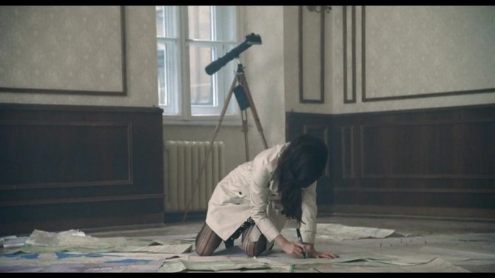Selena Gomez & The Scene - Round & Round 370