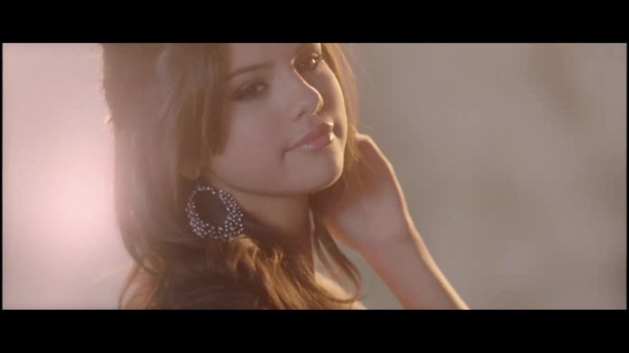 Selena Gomez & The Scene - Who Says 022 - Selena Gomez and The Scene - Who Says