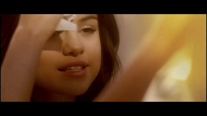 Selena Gomez & The Scene - Who Says 343