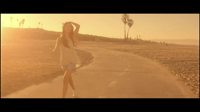 Selena Gomez & The Scene - Who Says 388