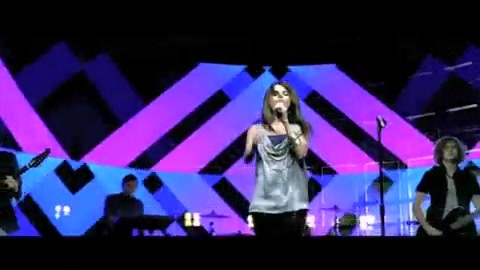 Selena Gomez and the Scene - Falling Down - Official Music V 170