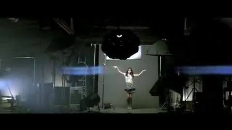Selena Gomez and the Scene - Falling Down - Official Music V 209