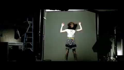 Selena Gomez and the Scene - Falling Down - Official Music V 346