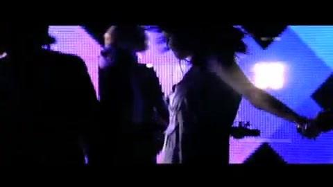 Selena Gomez and the Scene - Falling Down - Official Music V 354