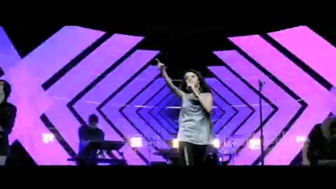 Selena Gomez and the Scene - Falling Down - Official Music V 426 - Selena Gomez and the Scene - Falling Down - Official Music Video