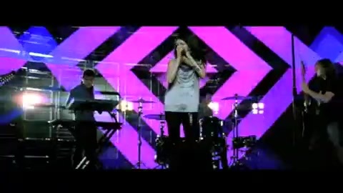 Selena Gomez and the Scene - Falling Down - Official Music V 454