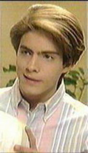 71155_258977079550_7617975_n