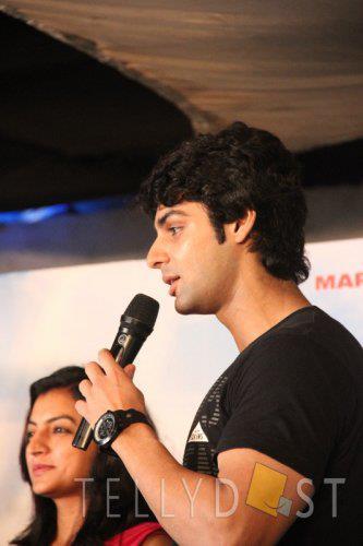 fdthd - KARAN WAHI