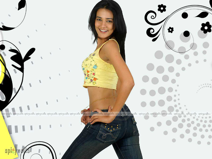 6 - Neha Jhulka
