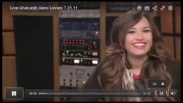 Live Chat w_ Demi Lovato 21 July 2011 Part 1 0004 - Demilush - Live Chat with Demi Lovato 21 July 2011