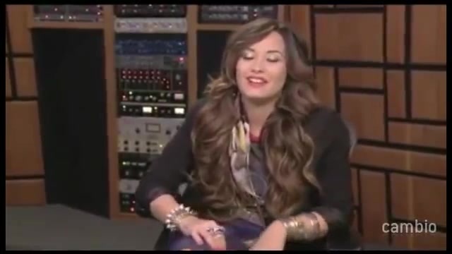 Live Chat w_ Demi Lovato 21 July 2011 Part 1 0020 - Demilush - Live Chat with Demi Lovato 21 July 2011