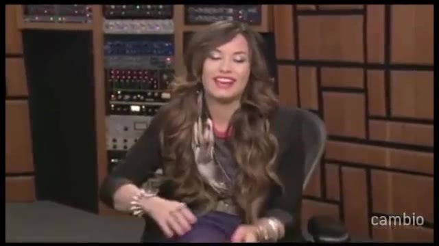 Live Chat w_ Demi Lovato 21 July 2011 Part 1 0034
