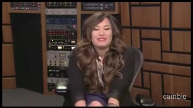Live Chat w_ Demi Lovato 21 July 2011 Part 1 0046
