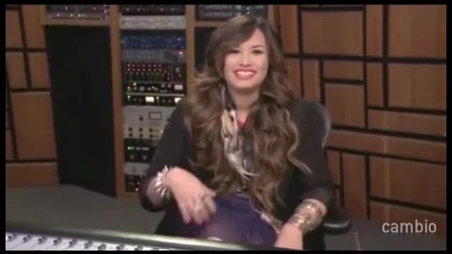 Live Chat w_ Demi Lovato 21 July 2011 Part 1 0519 - Demilush - Live Chat with Demi Lovato 21 July 2011 Part oo1