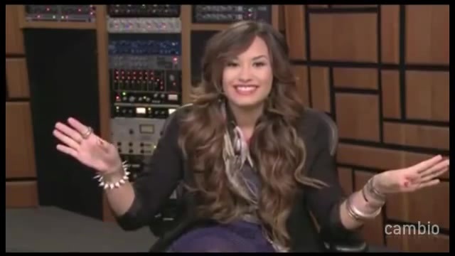 Live Chat w_ Demi Lovato 21 July 2011 Part 1 0104 Live Chat w_ Demi Lovato 21 July 2011 Part 1 0104