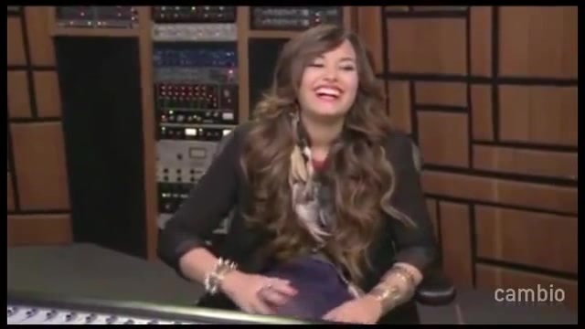 Live Chat w_ Demi Lovato 21 July 2011 Part 1 0523 - Demilush - Live Chat with Demi Lovato 21 July 2011 Part oo1