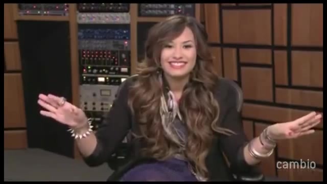 Live Chat w_ Demi Lovato 21 July 2011 Part 1 0105 Live Chat w_ Demi Lovato 21 July 2011 Part 1 0105