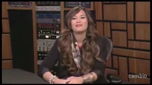 Live Chat w_ Demi Lovato 21 July 2011 Part 1 0128 Live Chat w_ Demi Lovato 21 July 2011 Part 1 0128