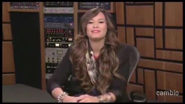 Live Chat w_ Demi Lovato 21 July 2011 Part 1 0129 Live Chat w_ Demi Lovato 21 July 2011 Part 1 0129