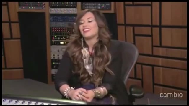 Live Chat w_ Demi Lovato 21 July 2011 Part 1 0556