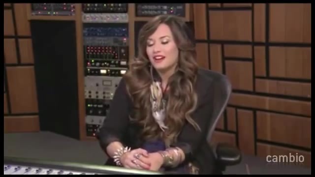 Live Chat w_ Demi Lovato 21 July 2011 Part 1 0560