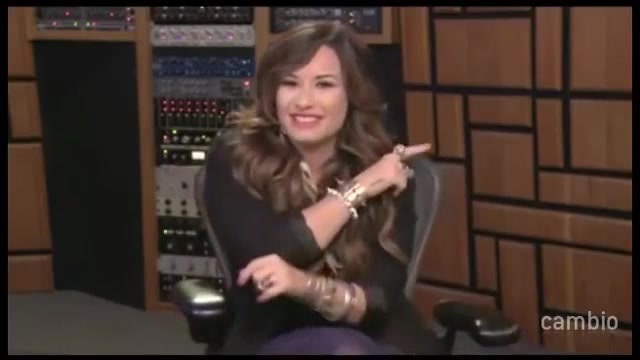 Live Chat w_ Demi Lovato 21 July 2011 Part 1 0146