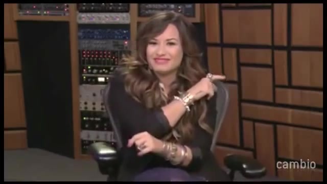 Live Chat w_ Demi Lovato 21 July 2011 Part 1 0147