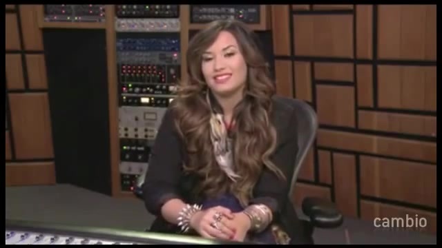 Live Chat w_ Demi Lovato 21 July 2011 Part 1 0565