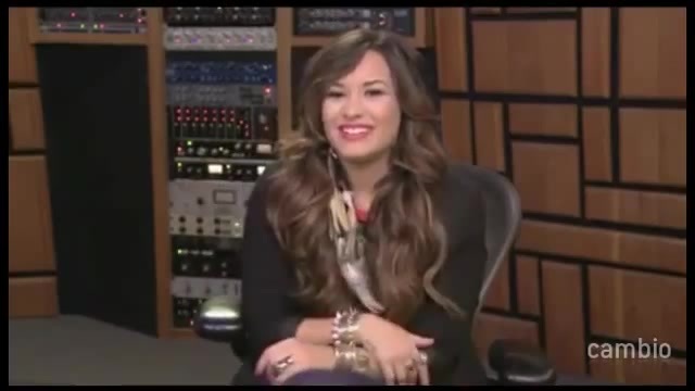 Live Chat w_ Demi Lovato 21 July 2011 Part 1 0149