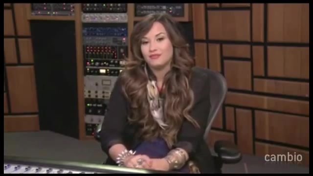 Live Chat w_ Demi Lovato 21 July 2011 Part 1 0567