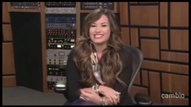Live Chat w_ Demi Lovato 21 July 2011 Part 1 0151