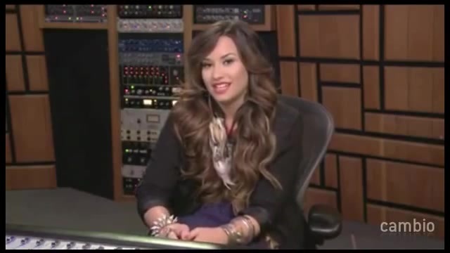 Live Chat w_ Demi Lovato 21 July 2011 Part 1 0570