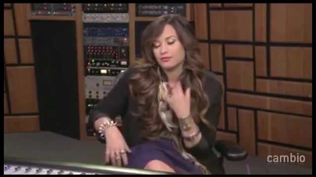 Live Chat w_ Demi Lovato 21 July 2011 Part 1 1011