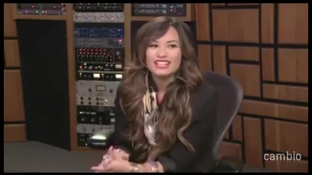 Live Chat w_ Demi Lovato 21 July 2011 Part 1 0168 - Demilush - Live Chat with Demi Lovato 21 July 2011
