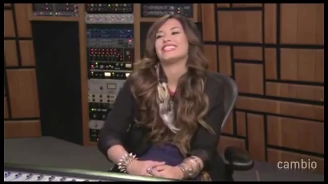 Live Chat w_ Demi Lovato 21 July 2011 Part 1 0582