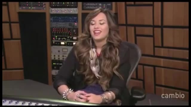 Live Chat w_ Demi Lovato 21 July 2011 Part 1 0586