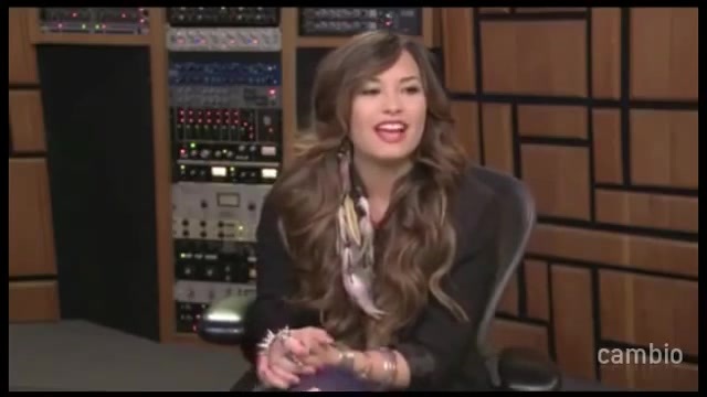 Live Chat w_ Demi Lovato 21 July 2011 Part 1 0186 - Demilush - Live Chat with Demi Lovato 21 July 2011