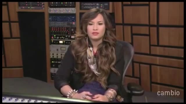 Live Chat w_ Demi Lovato 21 July 2011 Part 1 0605