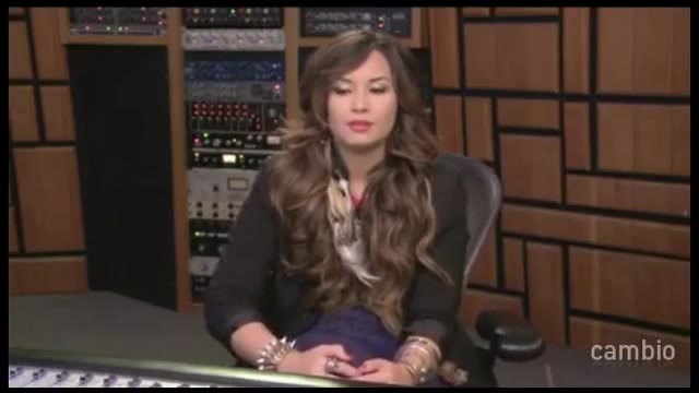 Live Chat w_ Demi Lovato 21 July 2011 Part 1 0608