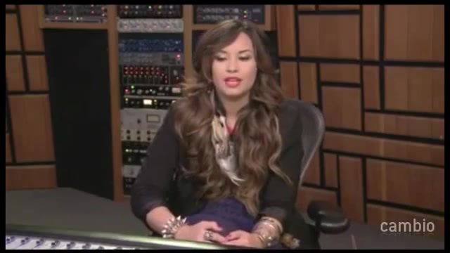Live Chat w_ Demi Lovato 21 July 2011 Part 1 0609