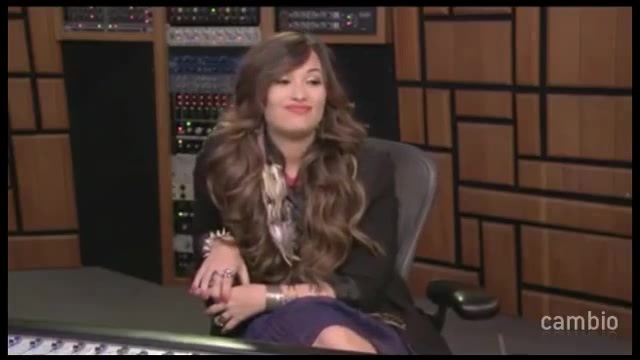 Live Chat w_ Demi Lovato 21 July 2011 Part 1 1050 - Demilush - Live Chat with Demi Lovato 21 July 2011 Part oo2